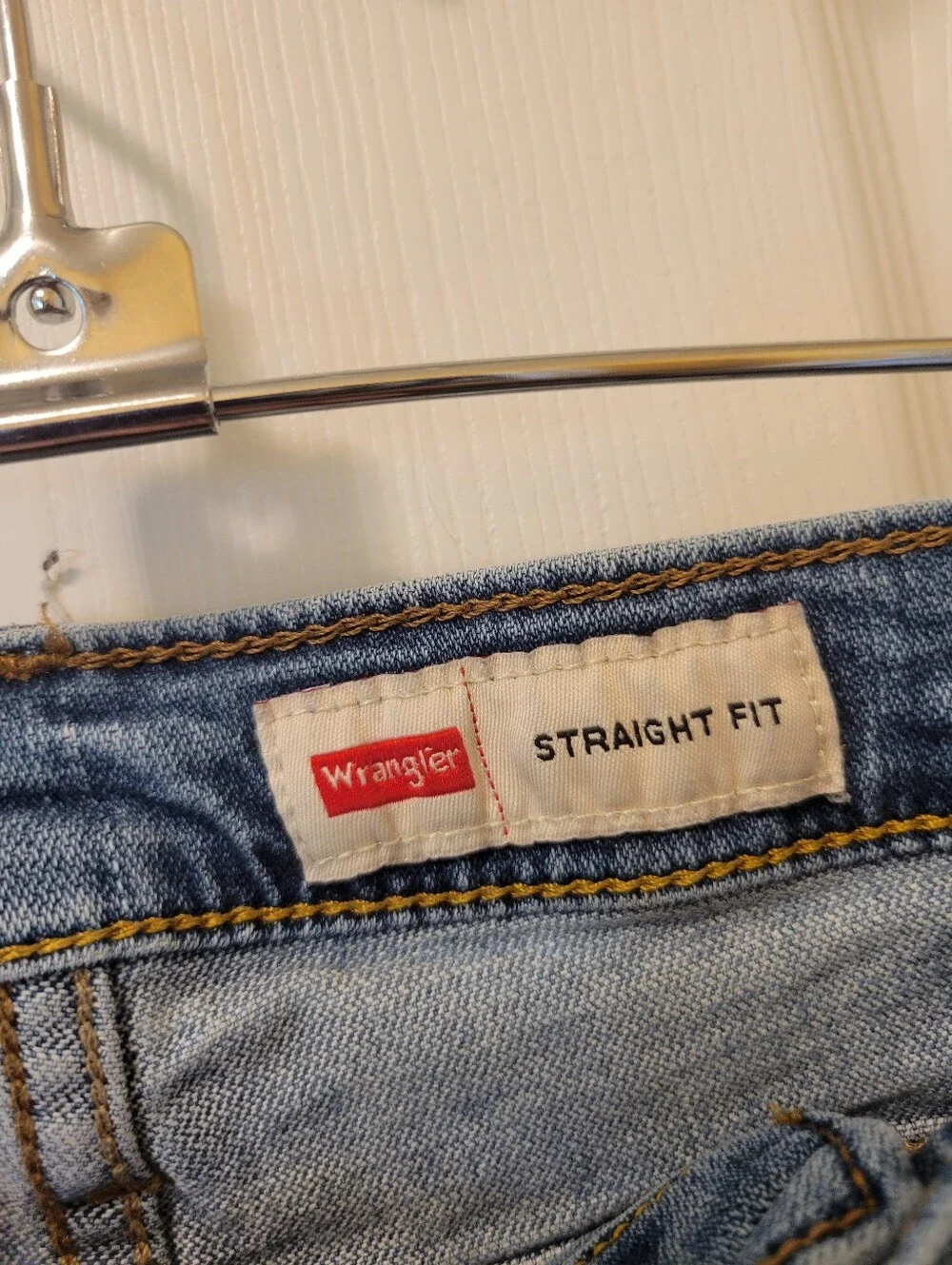 Mens Sz. 34/30 Wrangler Jeans